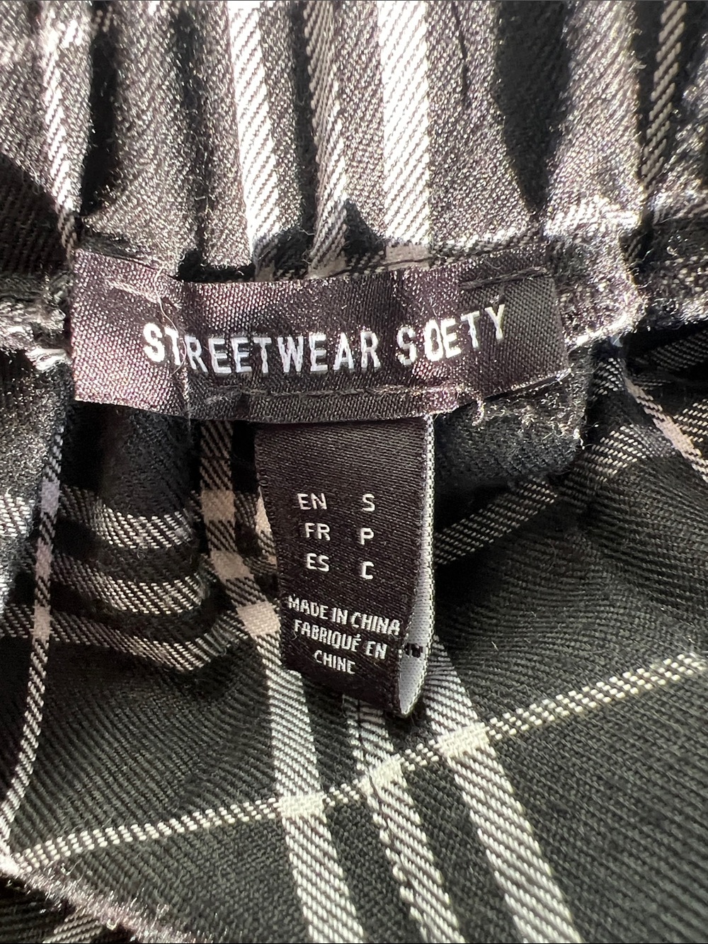 Streetwear Society Black & White Plaid Pleated Mall Punk Skater Skirt - Picture 6 of 6